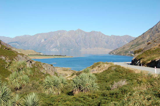 ...doch auf der Suche nach einem Campground auf dem Weg Richtung Queenstown, haben wir wieder herrliches Wetter. So schnell geht das hier in Neuseeland!