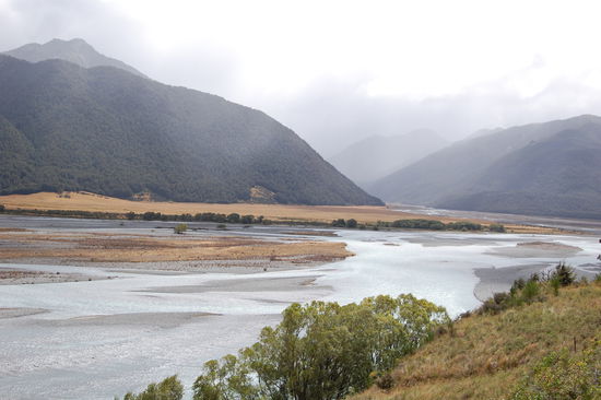Doch hier sieht man schon die Nebelschwaden, welche den Regen mit sich brachten 