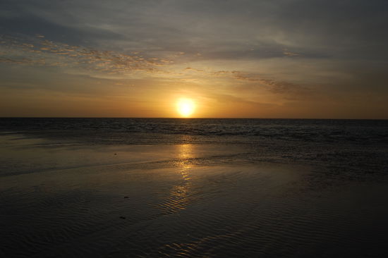Sonnenuntergang am Strand von Coral Bay...