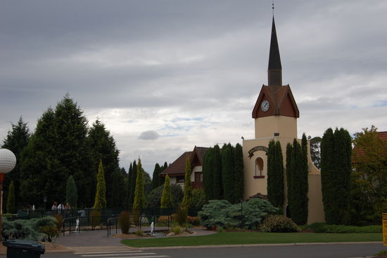 Das Schweizerdorf-Imitat "Grindelwald"...