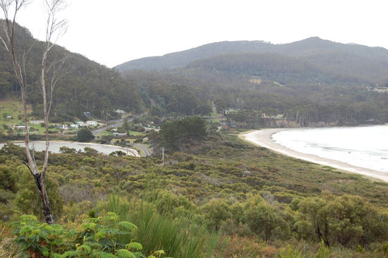 Die Landbrücke Eaglehawk Neck.