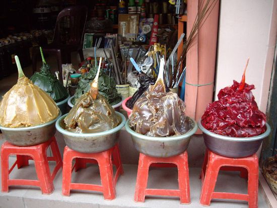 Die Strassen bieten ja immer alle das gleiche an, dies ist die Schmierfett-Strasse 