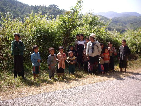 Autopanne in den Bergen, so lernt man Land und Leute kennen.
