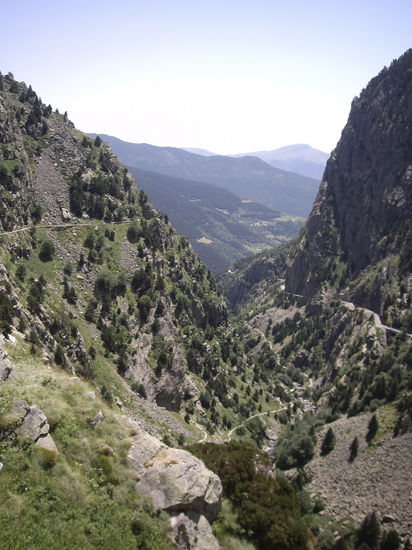 Man fährt mit dem Zug hoch und hat eine Vielfalt an Trecks zur Auswahl