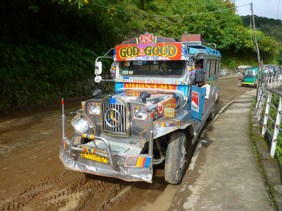 Profil auffe Reifen? Wofuer? Rollt doch....