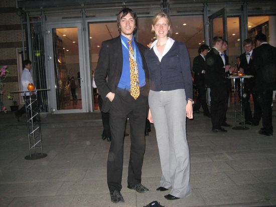 Vor der Residenz des Botschafters