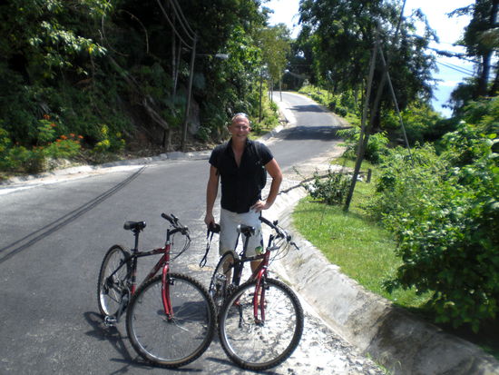 Unsere 2 Bikes mit super guten Bremsen .... Was fuer bremsen ????