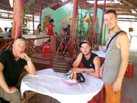 Nach dem Mittagessen mit Dominic und Johannes