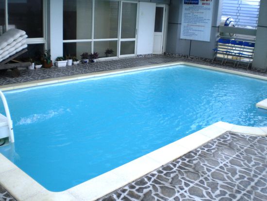 Unser Pool im 15. Stock