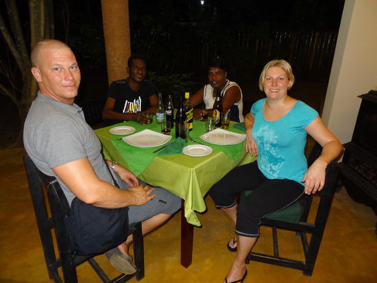 Links Nico und rechts Neel unser Fahrer