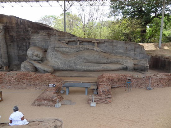 Die Gal Vihara Buddahs in Polonnaruwa