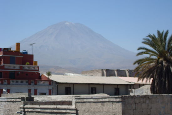 ...und dem Vulkan Misti