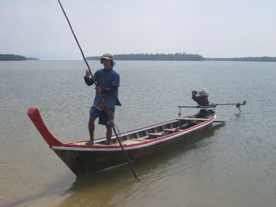 Unsere Begleitung auf dem Longboat