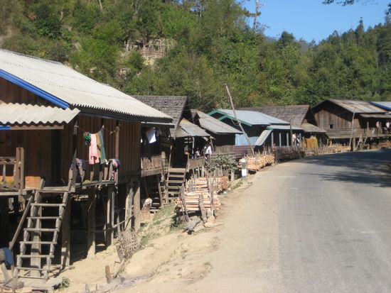 Unterwegs auf den Straßen Laos'