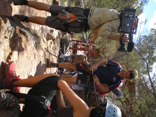 Sogar ein Fernsehteam aus Perth war dabei und hat uns drei gefilmt.... Im Februar kommen wir dann auch noch im Fernseher..