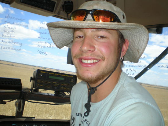 wieso diese englishen Woerte an der Scheibe standen??? 