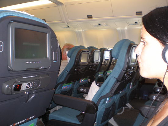 ....am naechsten Tag gings dann zurueck nach Auckland und wir flogen mit ca. 20 anderen Gaesten in einem 160 Plaetze Flugzeug !