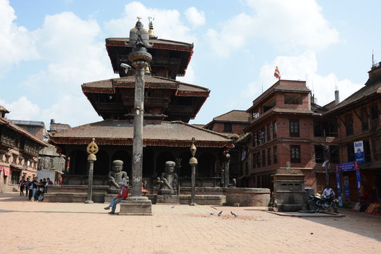 am Duttatreya Square