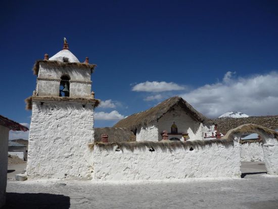 dorfkirche in parinacota