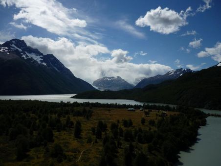 lago dickson mit glaciar dickson im hintergrund