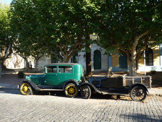auffahrunfall aus dem jahre 1931, der abschleppdienst ist unterwegs