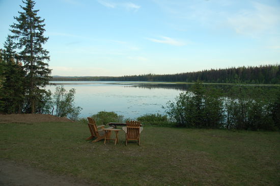 Abendspaziergang dem See entlang
