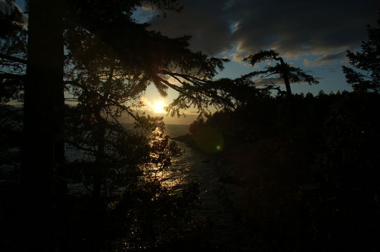 Der letzte Abend verabschiedet sich mit einem schönen Sonnenuntergang
