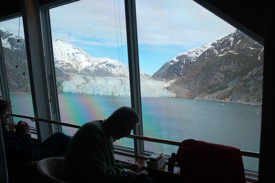 Man kann den Gletscher auch an der Wärme geniessen...