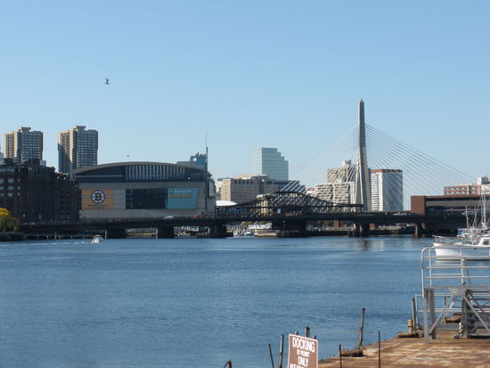 die Charlestown Bridge