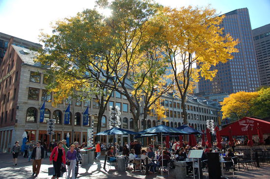 hier geniessen wir ein leckeres Mittagessen