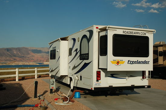 Endlich ist unser "Bär" gestellt und die Klimaanlage funktioniert