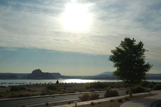 Sonnenaufgang über dem Lake Powell