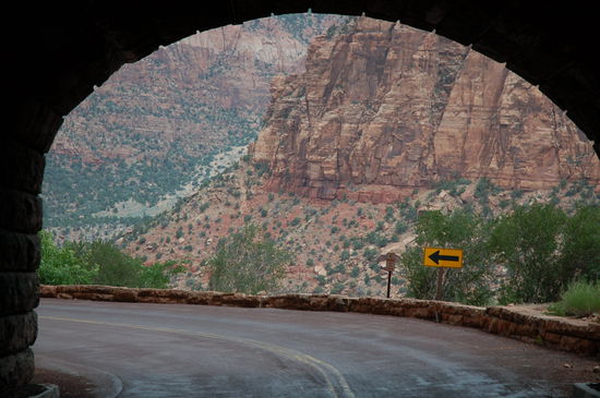 Wir verlassen den Tunnel