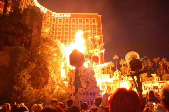 Piratenshow beim Treasure Island