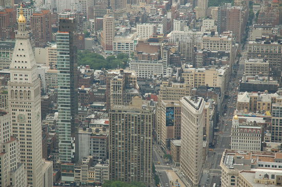 hier kreuzen sich die 5th Avenue und der Broadway