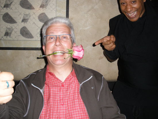 Bei diesem Kellner läuft auch Jürg zu Hochform auf...