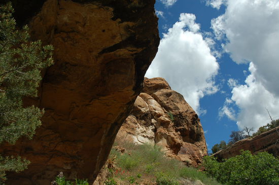 Es geht tief in die Schlucht hinunter