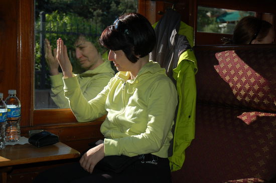 Eva, die Queen mit perfektem Winken