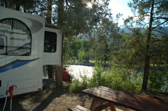 Mäthu geniesst die Ruhe des Morgens