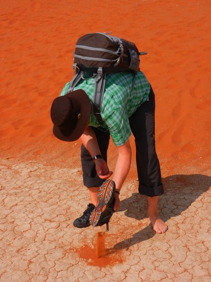 Ab und zu müssen die Schuhe geleert werden...