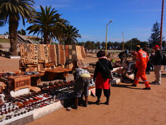 Eva auf der Suche nach ihrem Hippo