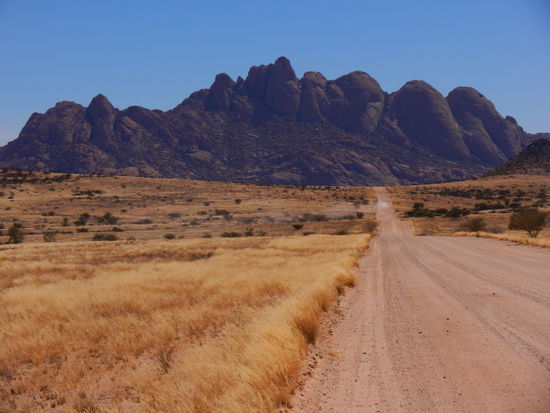 und die kleine Spitzkoppe