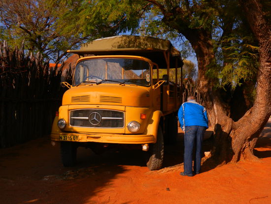 Jürg muss sich nochmals den Benz anschauen