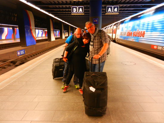 ... und wir kommen sogar fröhlich heim! Wenn das nicht erfolgreiche Ferien waren...