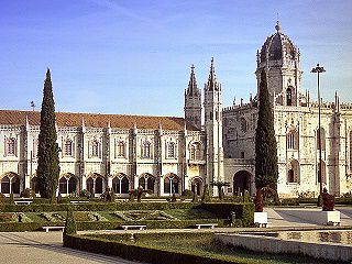 König Manuel I. ließ das Kloster zu Ehren Vasco da Gamas bauen, der für Portugal den Seeweg nach Indien fand.