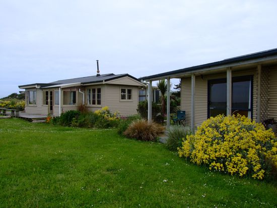 Beachhouse, Porpoise Bay