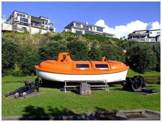 nicht "Yellow Submarine" sondern
"Orange Submarine"