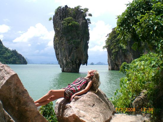 Ina liegt "007" zu Füßen! 