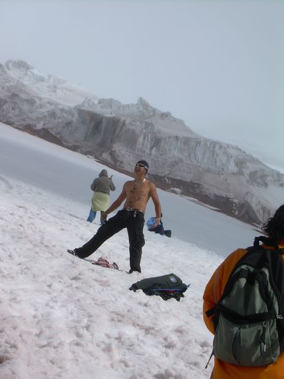 verreuckte ecuadorianer auf 5000m hoehe!