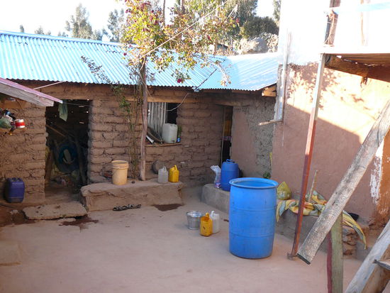 My Weekendhouse on Amantani Island 